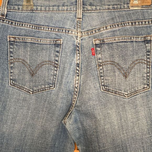 Levi’s 505 Jeans Straight Leg Medium Wash Jeans - Picture 3 of 11